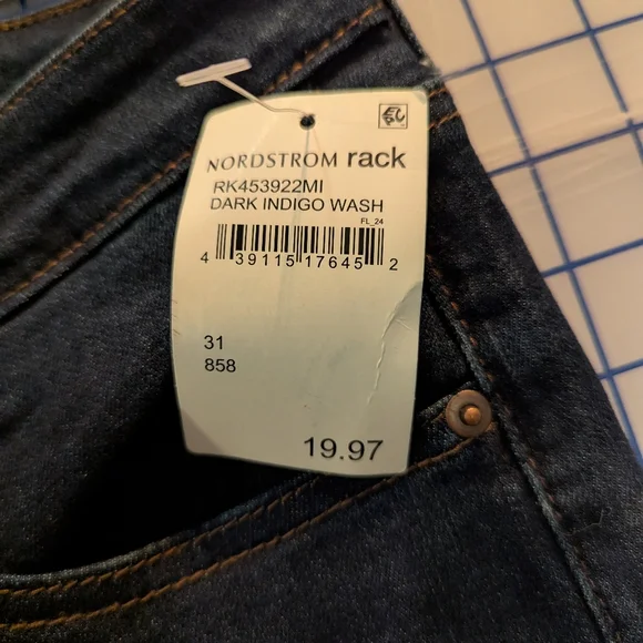 Women's Dark Blue Jeans - Picture 3 of 6